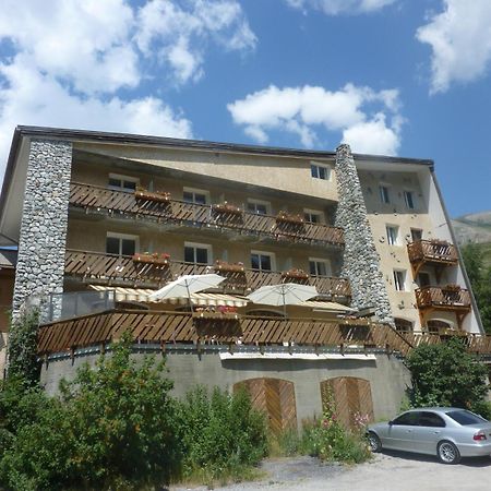 Les Agneaux Hotel Villar-d'Arene Exterior photo